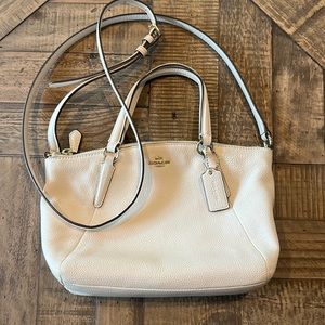 Coach crossbody purse
